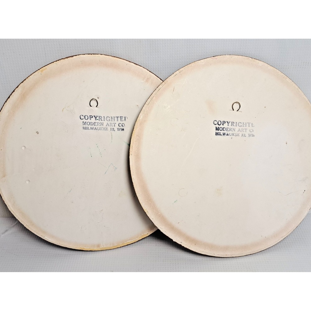 2 Vintage MODERN ART CO Plaster Chalkware 9" Flower Butterfly Wall Plaque USA. - Picture 6 of 7